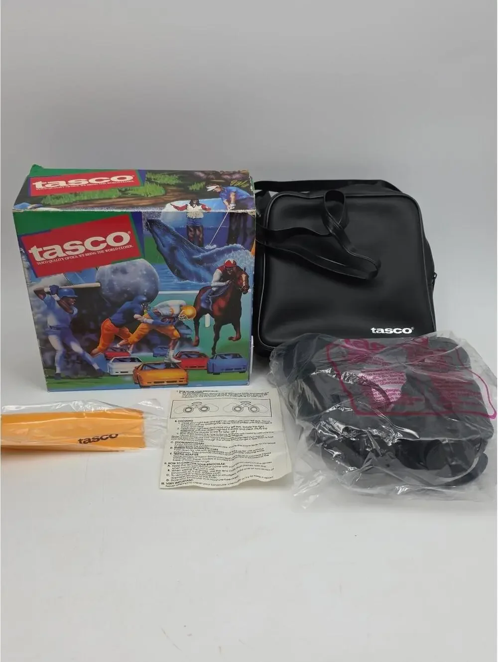 NOS TASCO Vintage 10 x 50mm Wide Angle Binoculars 367ft/1000yds with lids